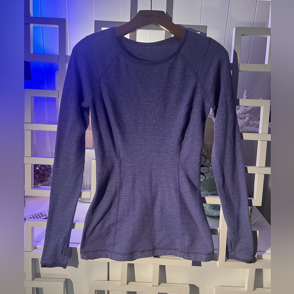 Lululemon layering thermal/long sleeve